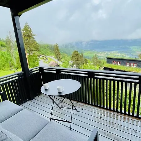 Voss - With Panoramic View Skulestadmo